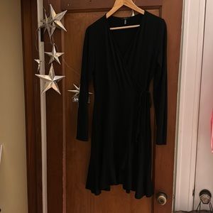 Soprano faux-wrap dress in black